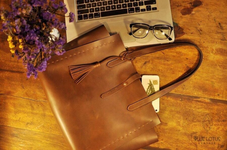 Hoi An: Experience Handmade Leather Making in Oldtown - What you take home: your made-by-you leather souvenir