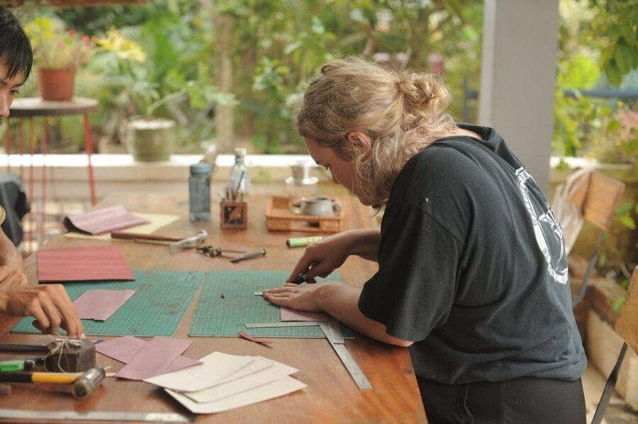 Hoi An: Experience Handmade Leather Making in Oldtown - Price and value: why $33 can work in your favor