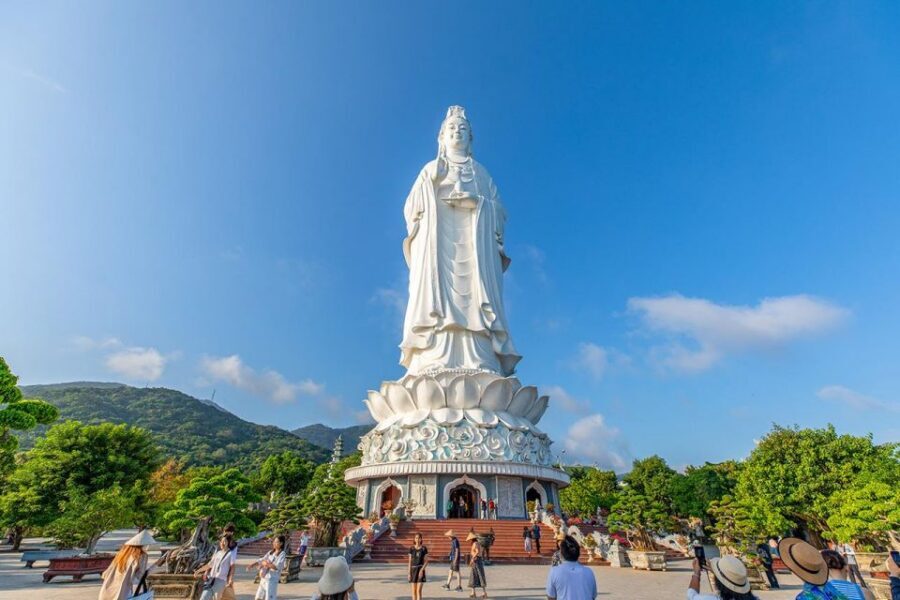 Hoi An: Hai Van Pass And Lang Co Beach Scenic Discovery - Linh Ung Pagoda and Hai Van Quan: quick stops that set the mood