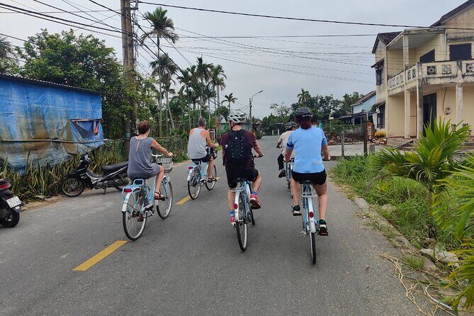 Hoi An Half-Day Bicycle Tour: Visit Herb Village, Row Basket Boat - Tra Que Herb Village: the hands-on part of the day