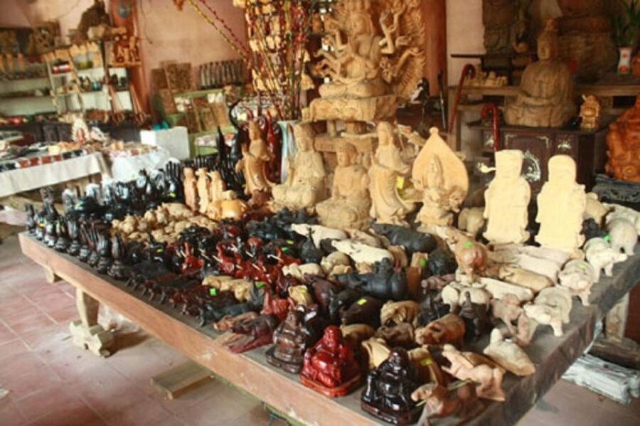 Hoi An: Half-Day Countryside Tour by Motorbike - Guides, communication, and what to watch for