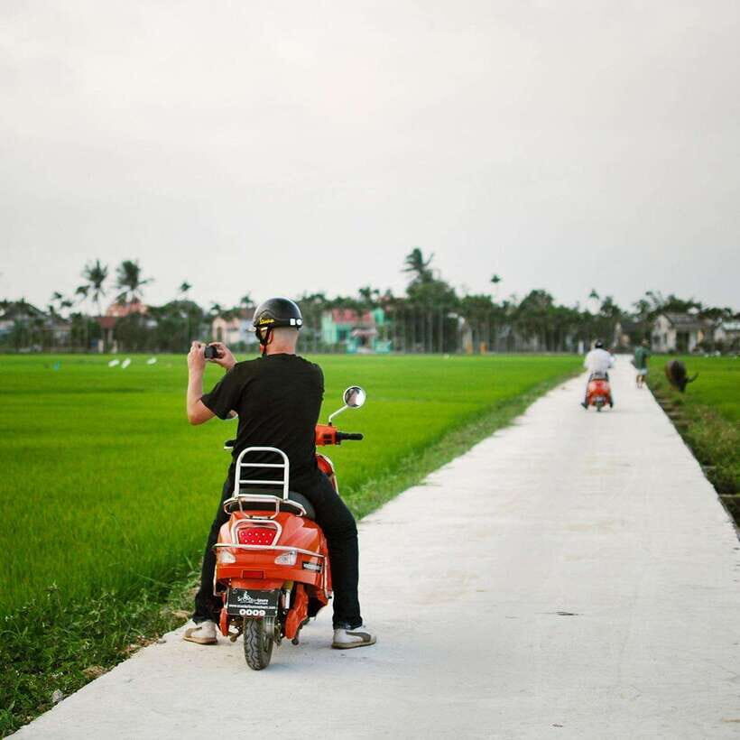 Hoi An: Half-day Electric Scooter Countryside Adventure - Getting out of the Old Town and into Cẩm Nam Village