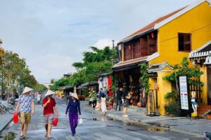 Hoi An: Half-day Hoi An Heritage Walk - Hoi An Ancient Town Stop: Market, Museum, and Ancient Houses