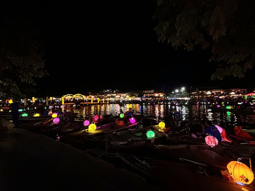 Hoi An: Hoai River Boat Ride & Lantern Release Experience - Key things to know before you go