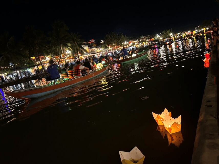 Hoi An: Hoai River Boat Ride & Lantern Release Experience - Timing in Hoi An: how the 17:00–21:30 window affects your evening