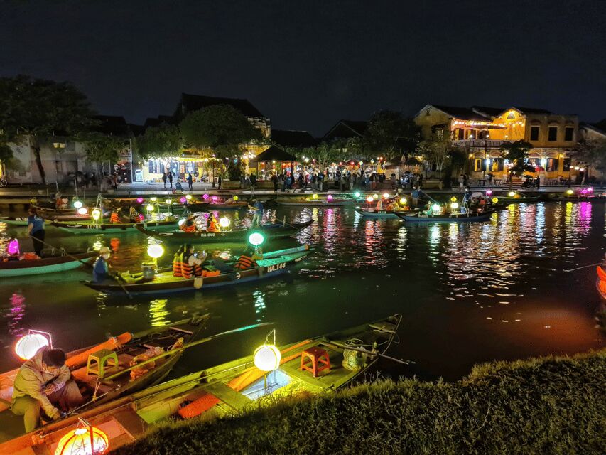 Hoi An: Hoai River Boat Ride & Lantern Release Experience - Lantern release: what you do during the wish moment