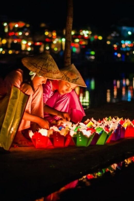 Hoi An: Hoai River Night Boat Trip and Floating Lantern - Lighting the Flower Lantern and Releasing Your Wish