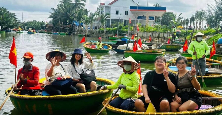 Hoi An: Lady Buddha, Marble Mountains, Coconut & Hoi An Tour - Hoai River boat ride and lantern release: a calm ending (with one caution)