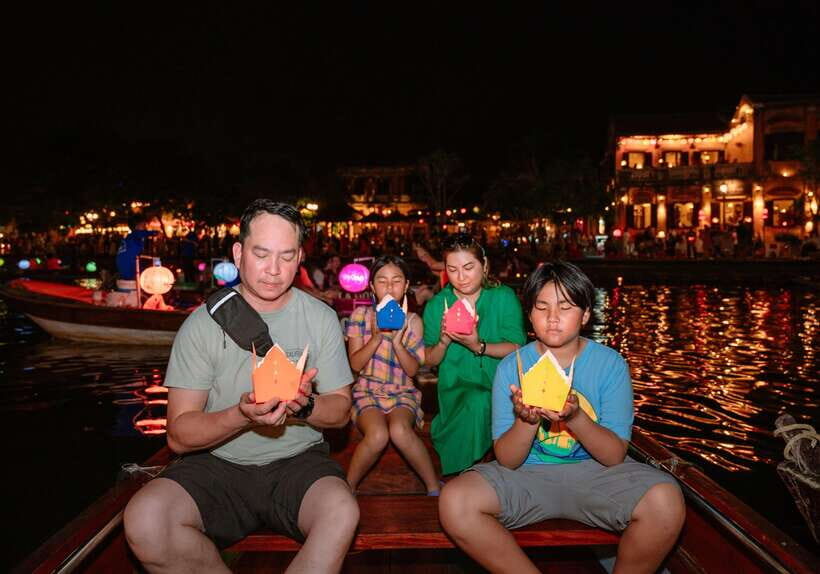 Hoi An : Lantern Boat Ride & Flower Lantern Making Class. - What the 90 Minutes Feels Like (and How to Plan Your Night)