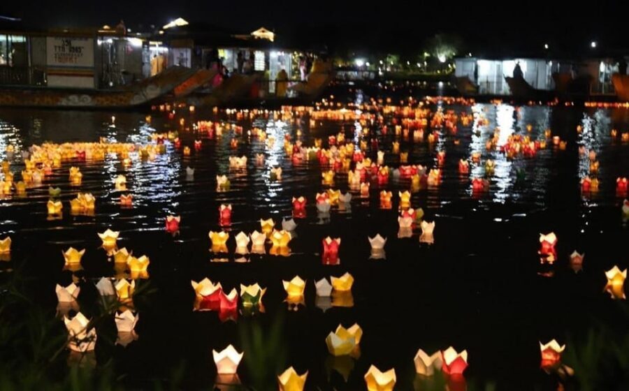 Hoi An Lantern Boat Ride on the Thu Bon River - Where you meet: Kazimierz Kwiatkowski bust to the river dock