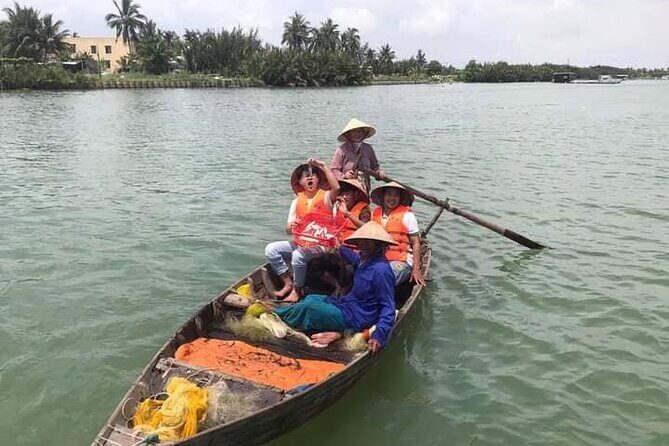 Hoi An Lantern Cruise/Boat Private Sunset/Special Event By Lotus - Safety and comfort that feel real, not just printed rules