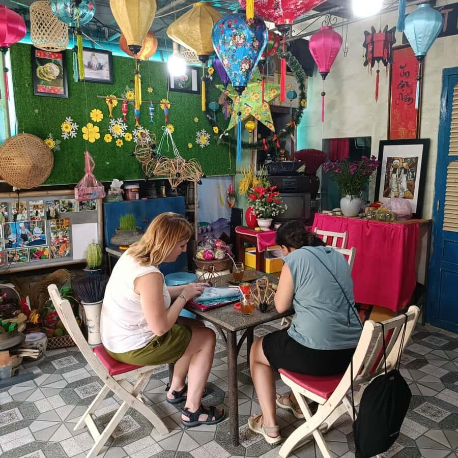 Hoi An : Lantern Making & Cooking Class With Local Family - Lunch or Dinner, Then a Shared Meal That Turns Into Conversation