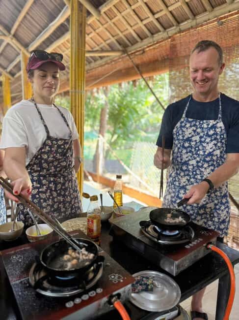 Hoi An: Local Family Cooking Class - Vegan and Vegetarian Swaps That Actually Matter