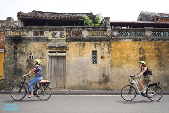 Hoi An Makers Tour by E-Bike - Rolling out to countryside makers through bridges and quiet roads