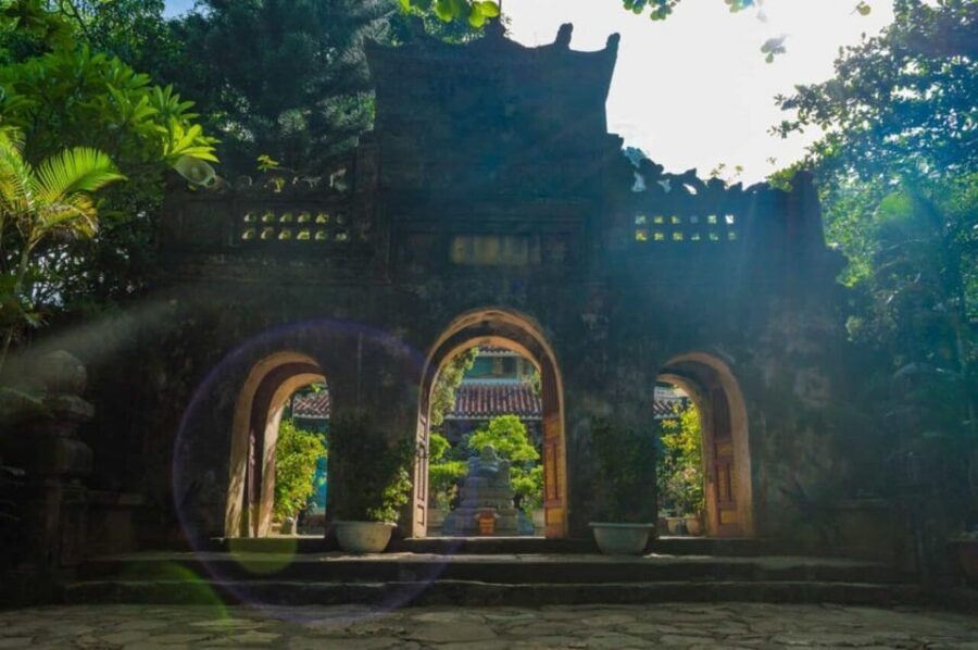 Hoi An: Marble Mountain & Monkey Mountain in Afternoon Tour - Price and the extra fee at the end: what you’re really paying for