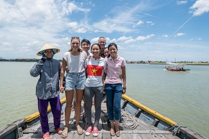 Hoi An: Morning Countryside Tour by Bike - From Discova’s shop to the bridge: what your ride looks like