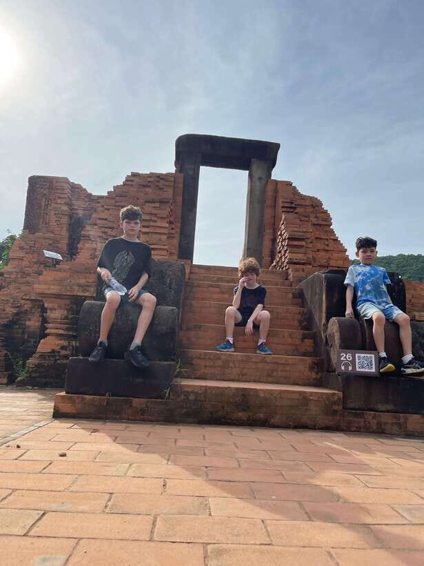 Hoi An: My Son Ruins; Bus-Boat-Cultural Show-Lunch-Guide - Price and value: what $15 really buys
