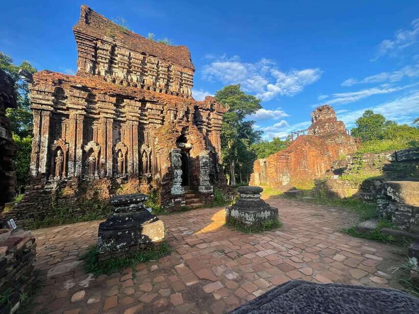 Hoi An: My Son Ruins: Guide-Bus-Boat-Cultural Show-Lunch - Getting From Hoi An to My Son: Morning Timing and Transport That Actually Works
