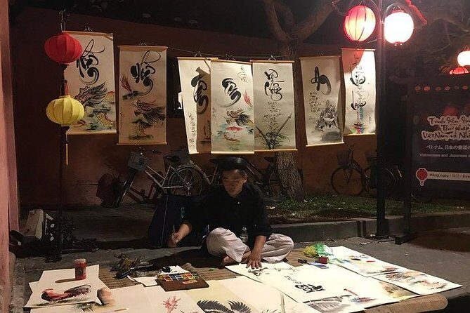 Hoi An Night Heritage And Lantern Experience - Dinner in a local restaurant: what’s included and how to make it work