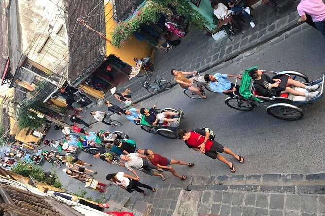 Hoi An Old Town and local Food - The Hoi An Market food break: where local flavor meets real-world choices