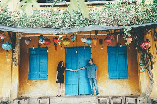 Hoi An Photographer & Vacation Photoshoot – Private Session - Picking the right time: 6:30am calm vs lantern night drama
