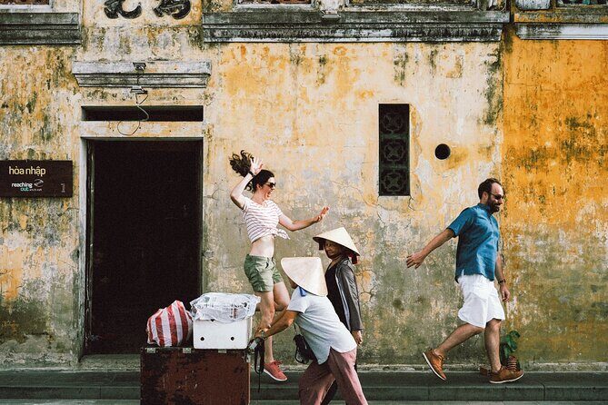 Hoi An Photographer & Vacation Photoshoot – Private Session - The Ancient Town route: yellow walls, old houses, and the Japanese Covered Bridge