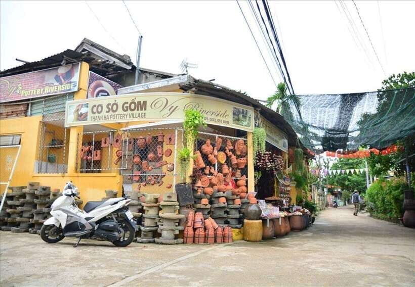Hoi An: Pottery Making Workshop With Local Craftsmen - Price and value: is $7 fair for a 20-minute craft workshop?