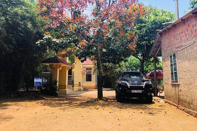Hoi An : Private Car Via Fabulous Stops To Hue (1 way) - Marble Mountains: Stone Peaks, Dragons, and a Quick Ticket Detail