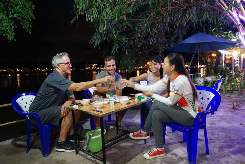 Hoi An: Private Evening Food Tour by Bike - Stop 1: A Short Street-Food Start in Hoi An