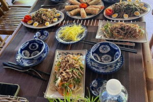 Hoi An Private Seafood Cooking Class/Oyster Cooking Experience - Early-morning market shopping and the seafood quality story