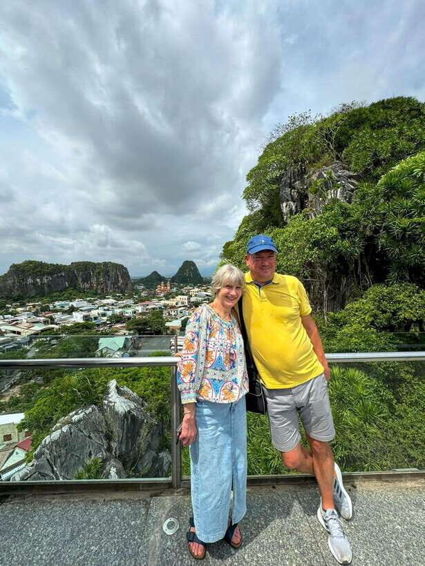 Hoi An: Secrets Of The Marble Mountains & Linh Ung Pagoda - Am Phu Cave and Thuy Son Caves: Temple Life Underground