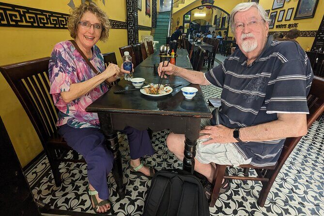 Hoi An Street Food Tour with a Real Foodie - Private Tour - Your First Tastings: Water-Fern Cake, Then White Rose and Wonton