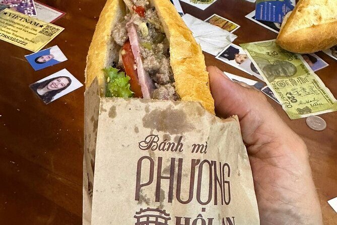 Hoi An Street Food Walking Tour with Local Foodies - A 3-hour street-food loop built for real Hoi An taste