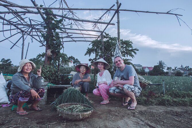 Hoi An sunrise, fish market tour and taking photos( Private tour) - The Fish Market Stop and How Sales Work After a Night Catch