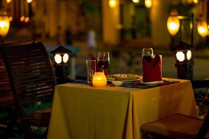 Hoi An Sunset Dining Cruise - Why a Hoi An sunset dinner cruise feels different