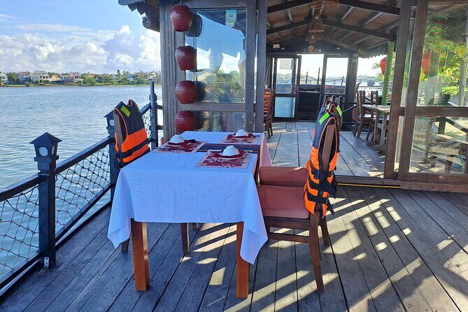 Hoi An Sunset Dining Cruise - Cruising on Thu Bon and Hoai: scenery, culture, and what you’ll notice
