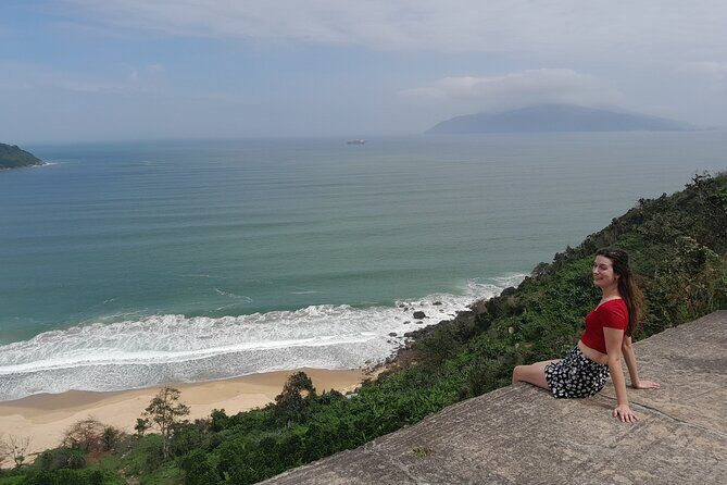 Hoi An to Hue by Private Car via Fabulous Stops - Hai Van Pass via Sea Cloudy Pass: the sunset-style photo moment