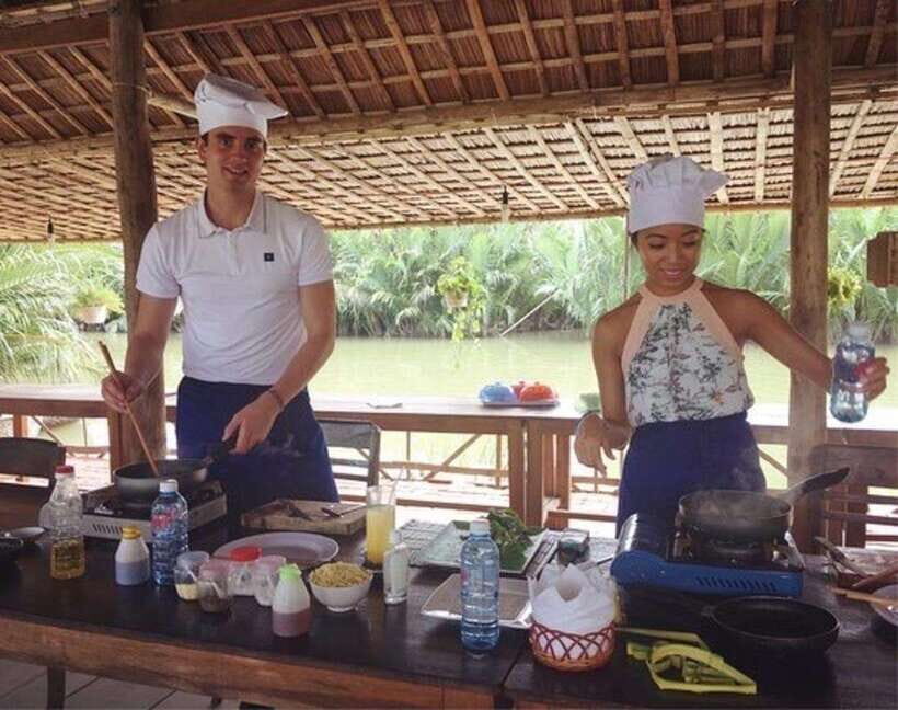 Hoi An: Traditional Cooking Class and Meal with Local Family - English-Speaking Chef and High-Quality Ingredients