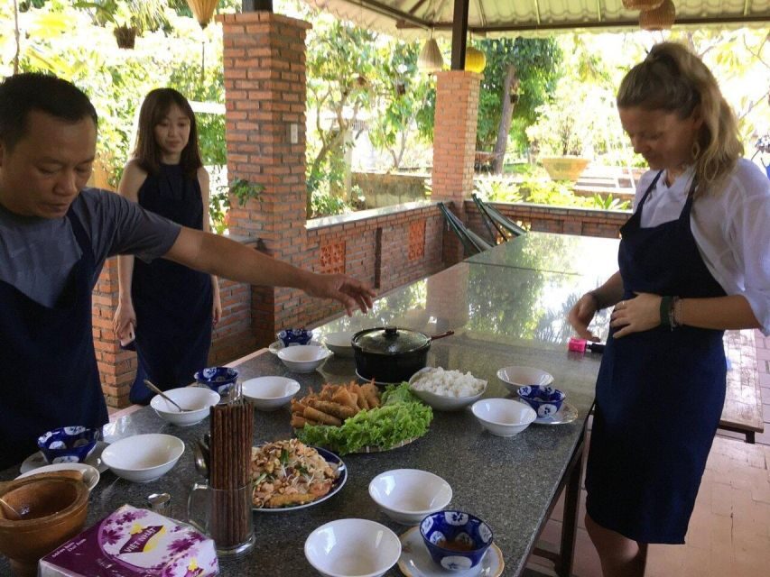 Hoi An: Traditional Cooking Class & meal with Local Family - English-speaking chef + small group: what that means for you