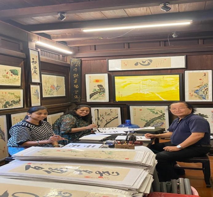 Hoi An: Traditional Vietnamese Calligraphy Class in Oldtown - Ancient vs modern Vietnamese calligraphy: how the lesson is paced