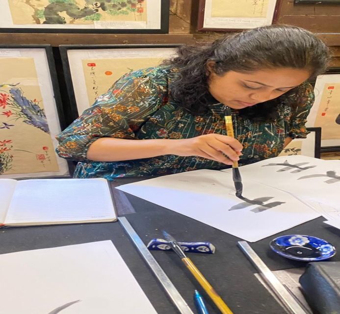 Hoi An: Traditional Vietnamese Calligraphy Class in Oldtown - Who should book this calligraphy class in Hoi An