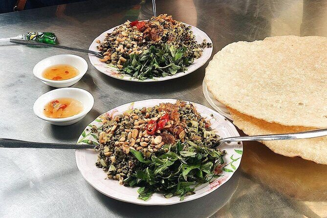 Hoi An Vespa Food Tour: Authentic & Exotic Food Culture - Stop 3 in Son Phong: Cao Lau at a family-run spot