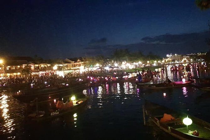 Hoi An Walking City Afternoon & Evening- Night Market- Boat ride - Private guide + pickup/drop-off: the logistics that make it easy