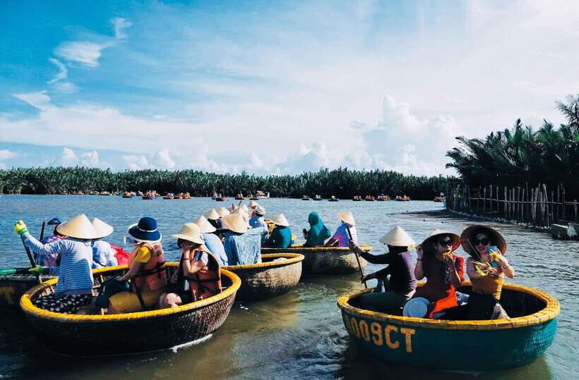 Hoian/ Danang: Coconut Basket Boat and Hoi An City tour - Cam Thanh Eco-Coconut Village: bamboo basket boats and crab fishing