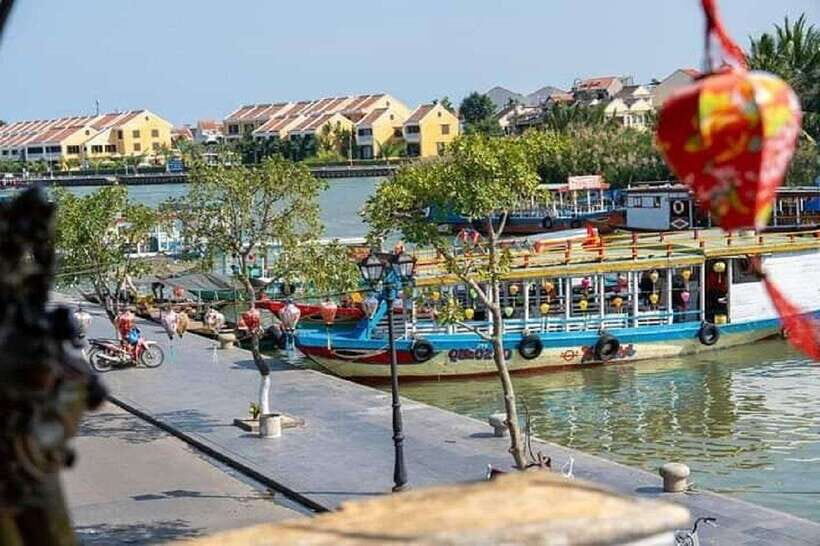 HoiAn Lantern Cruise Private/Sunset/Sunrise/Lighting Lantern - From Cam Nam Bridge to Moon Bridge: the river route you’ll actually enjoy