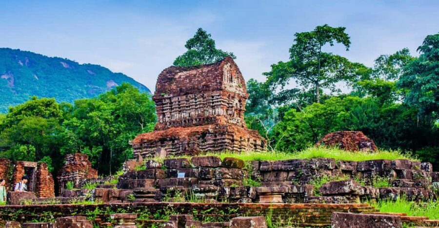 HoiAn: My Son Sanctuary w. Champa food Lunch 5:30/8:00/14:00 - Early morning Vietnamese coffee and small comfort wins