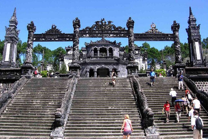 Hue city tour from Hoi An or Da Nang - Private tour - Lunch included: why it’s more than just a meal