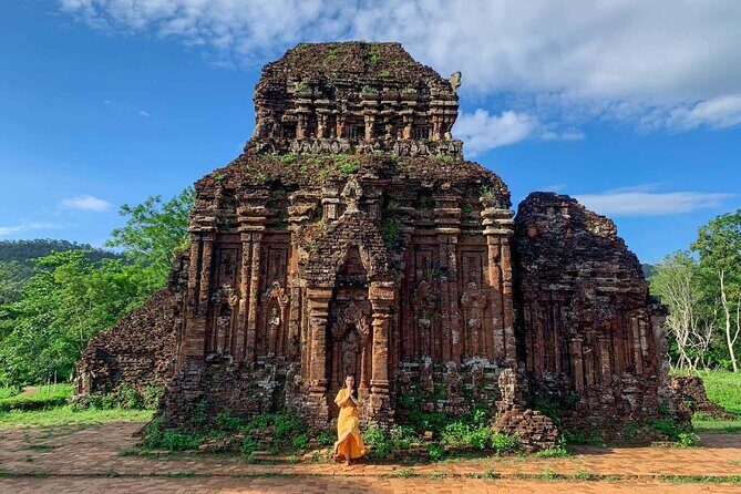 Marble Mountain and My Son Sacturary tour from Hoi An/ Da Nang - My Son Sanctuary: Champa atmosphere, 2 hours on site, dance show included