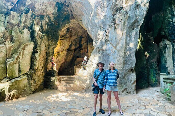 Marble Mountain-Monkey Mountain( Lady Buddha)- Private Tour - Monkeys on Monkey Mountain: how to handle the surprise