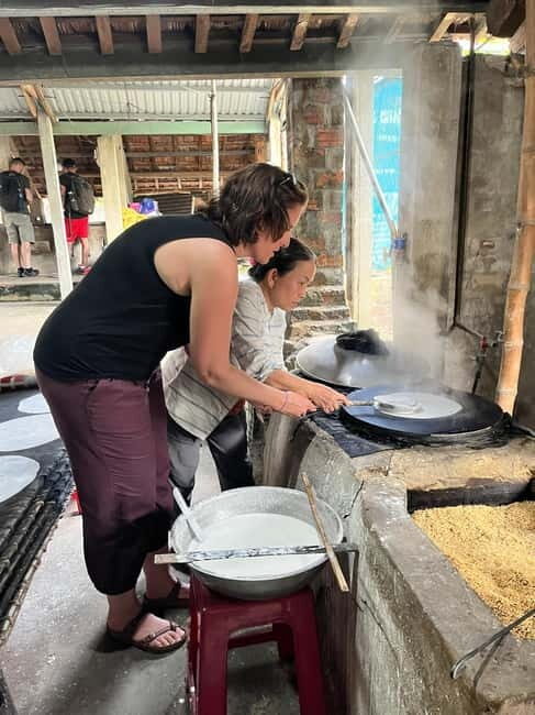 MY SON SANCTUARY - RICE PAPER MAKING DELUXE TOUR FROM DANANG - My Son Sanctuary in the morning: how the early timing helps
